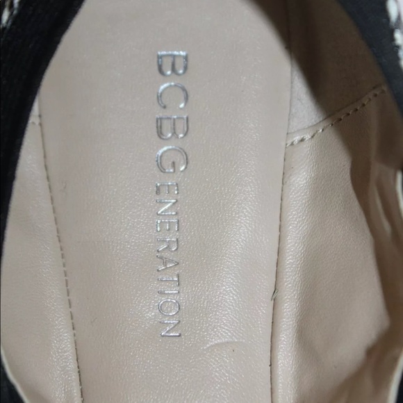 New BCBGgeneration black snake elasticized ballet - Picture 5 of 8